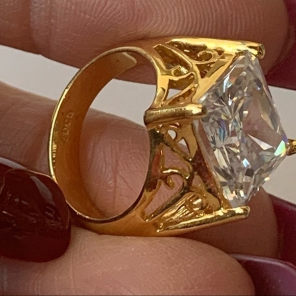 EDCO gold tone high set large faceted crystal stone solitaire pave Diamond - Picture 7 of 13